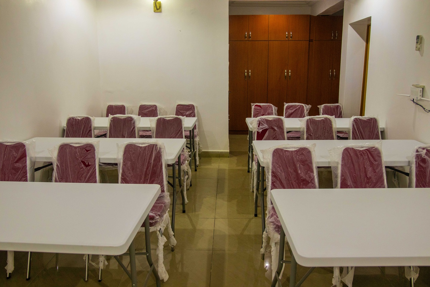creativo hall
